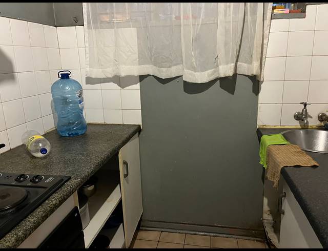 3 BEDROOM APARTMENT FOR SALE IN RUSTENBURG CENTRAL
